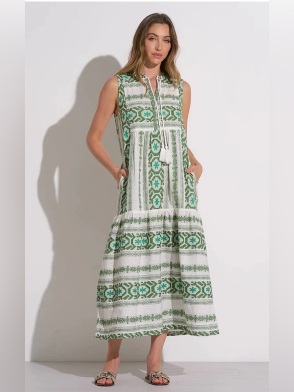Elan Green & White Maxi Dress With Pockets ~ Medium
